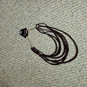 Taramanda Brown Layer Necklace